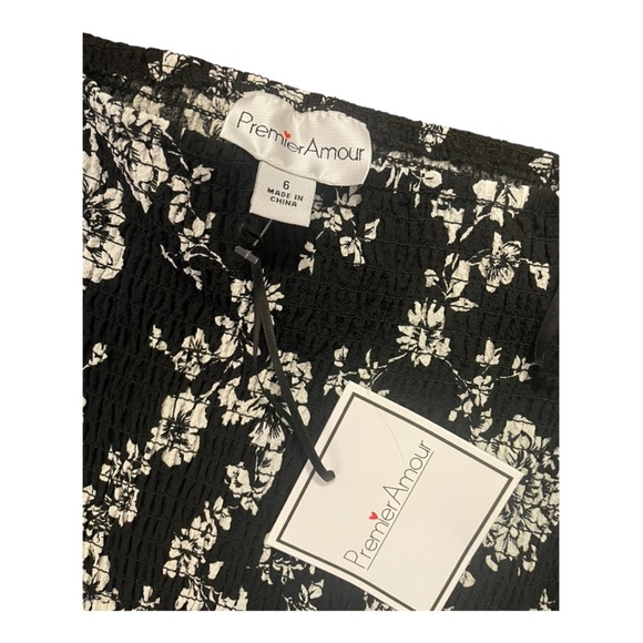 Premier Amour Black and Gray Casual Romper - Picture 4 of 7